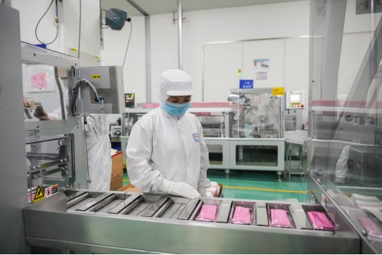 格力高入华三十周年首启工厂开放日 智能制造与绿色生产共筑健康未来